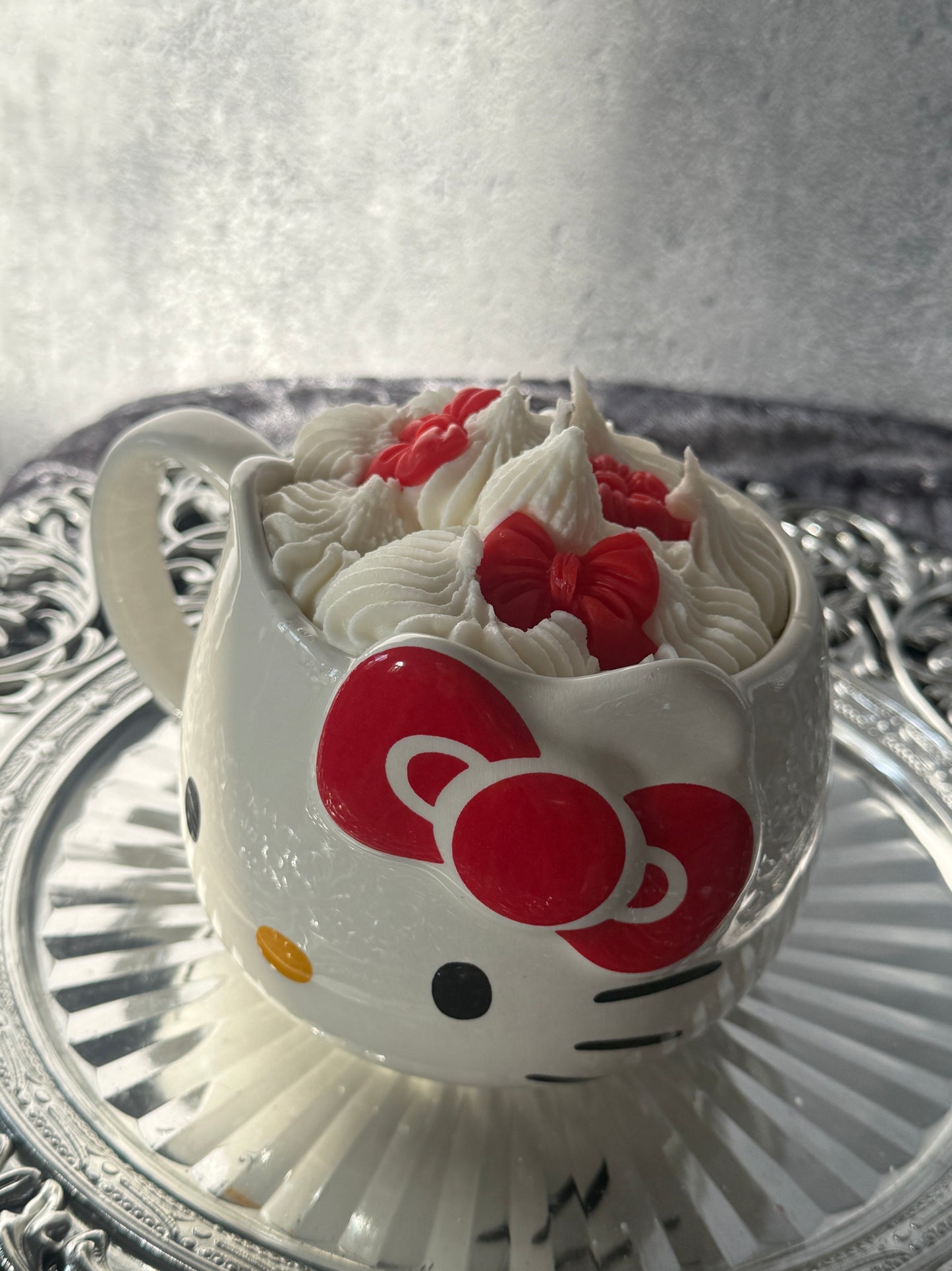 Hello Kitty Tassen Kerze