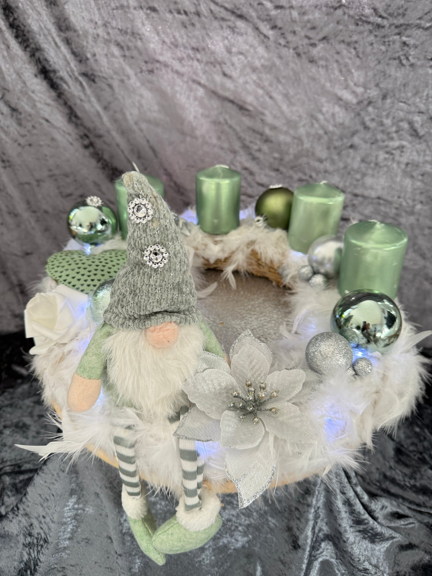 Adventskranz Federkranz weiß grün