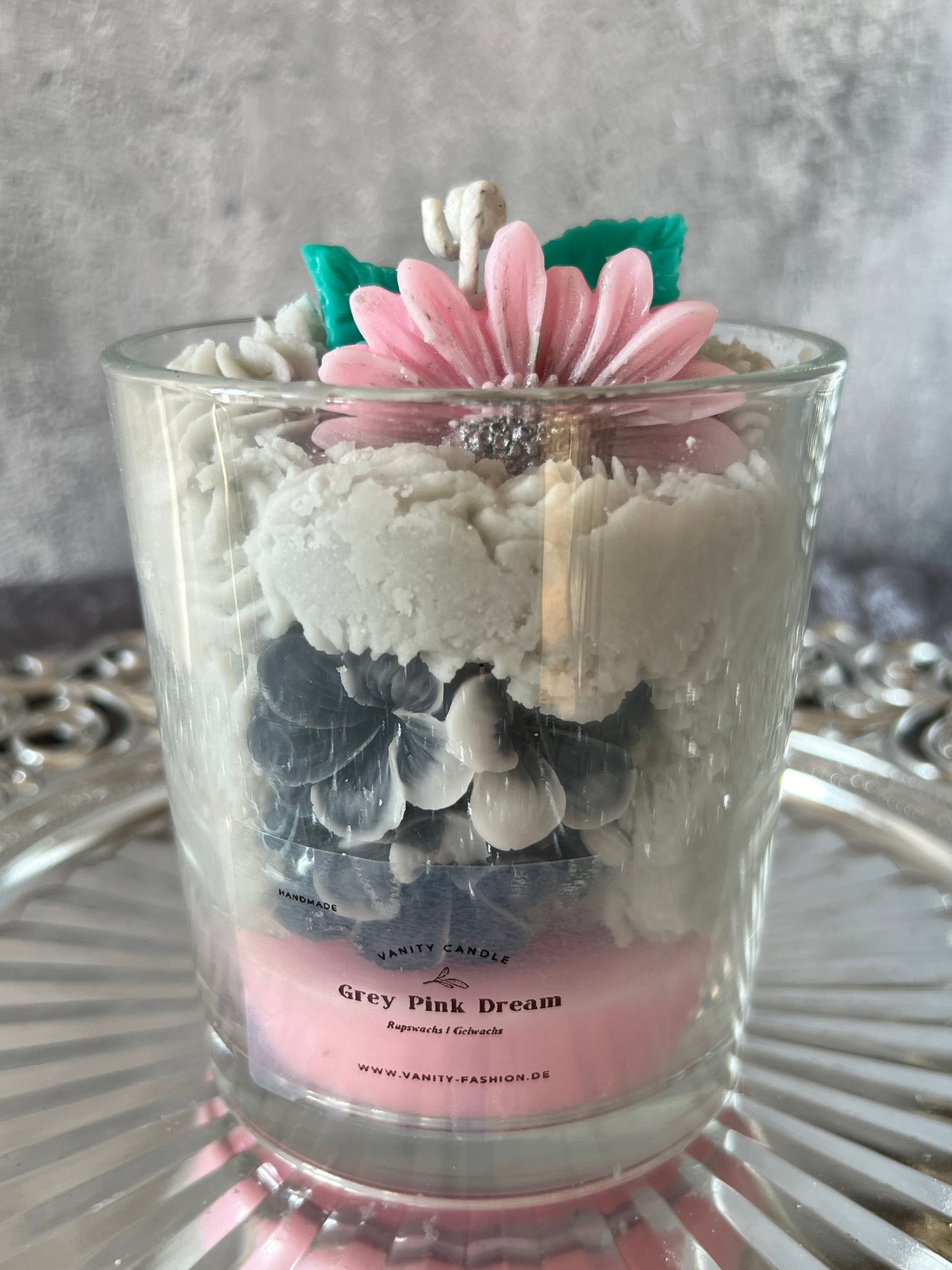 Große Grey Dream Flower Kerze
