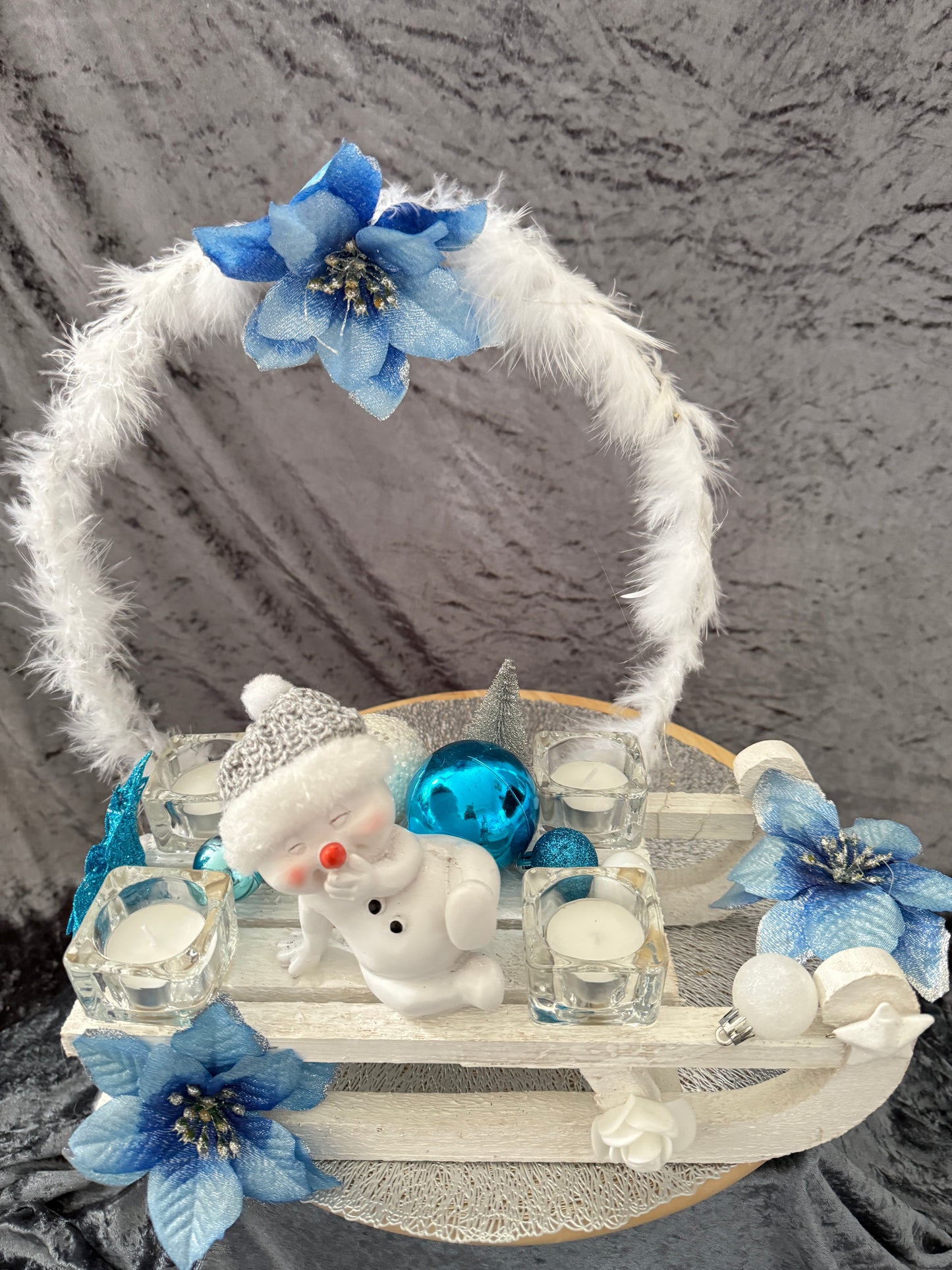 Adventskranz Schlitten weiß blau