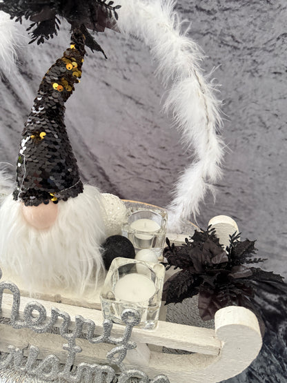 Adventskranz Schlitten schwarz weiß