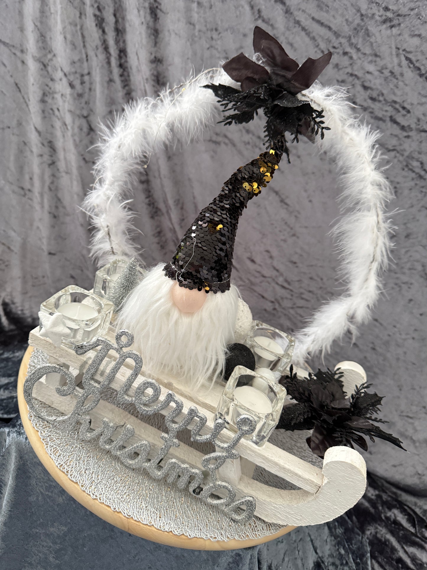 Adventskranz Schlitten schwarz weiß