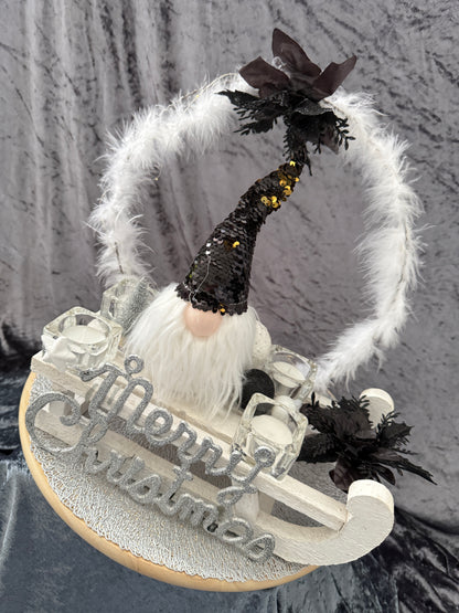 Adventskranz Schlitten schwarz weiß