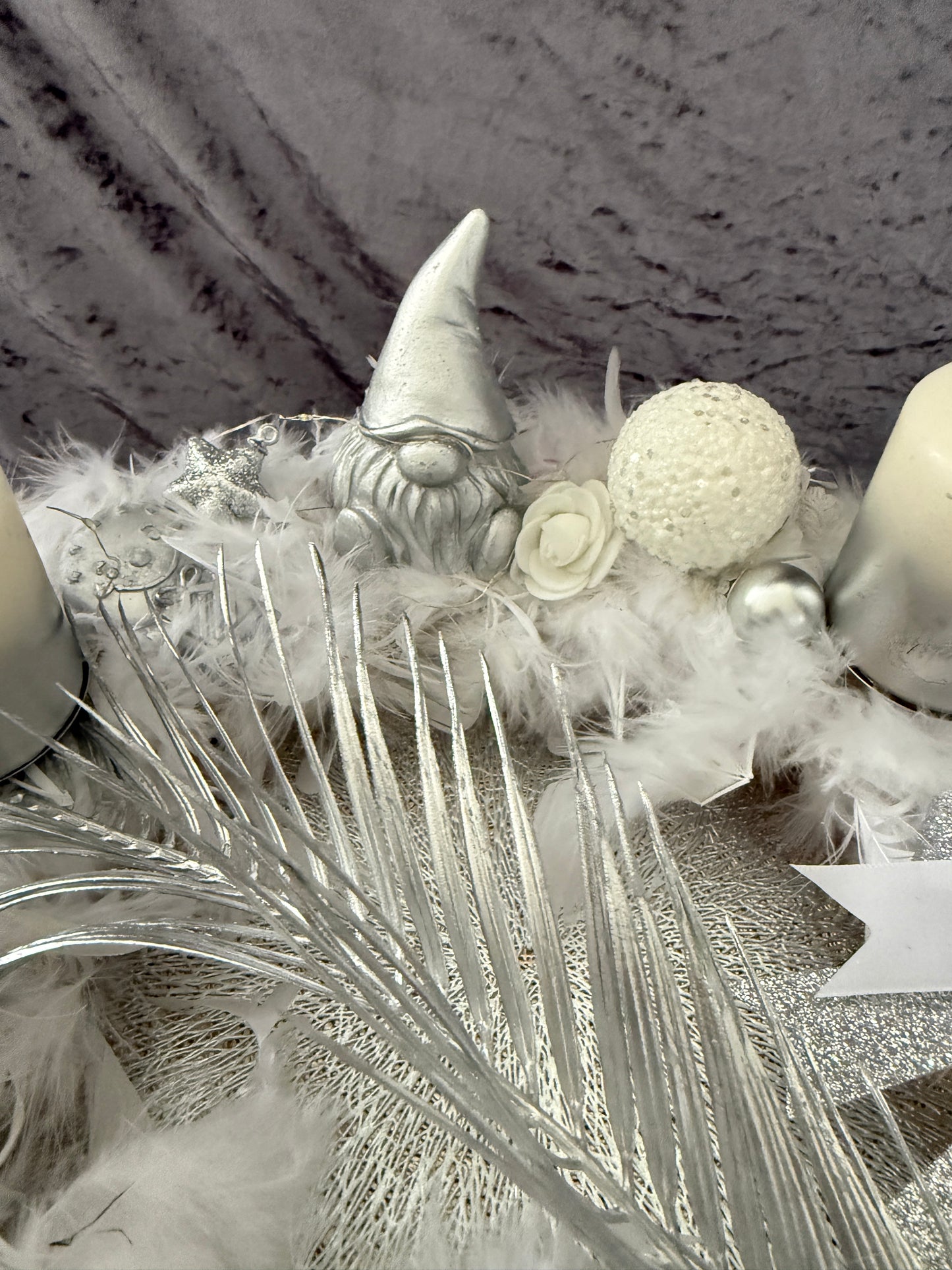 Adventskranz Federkranz weiß silber