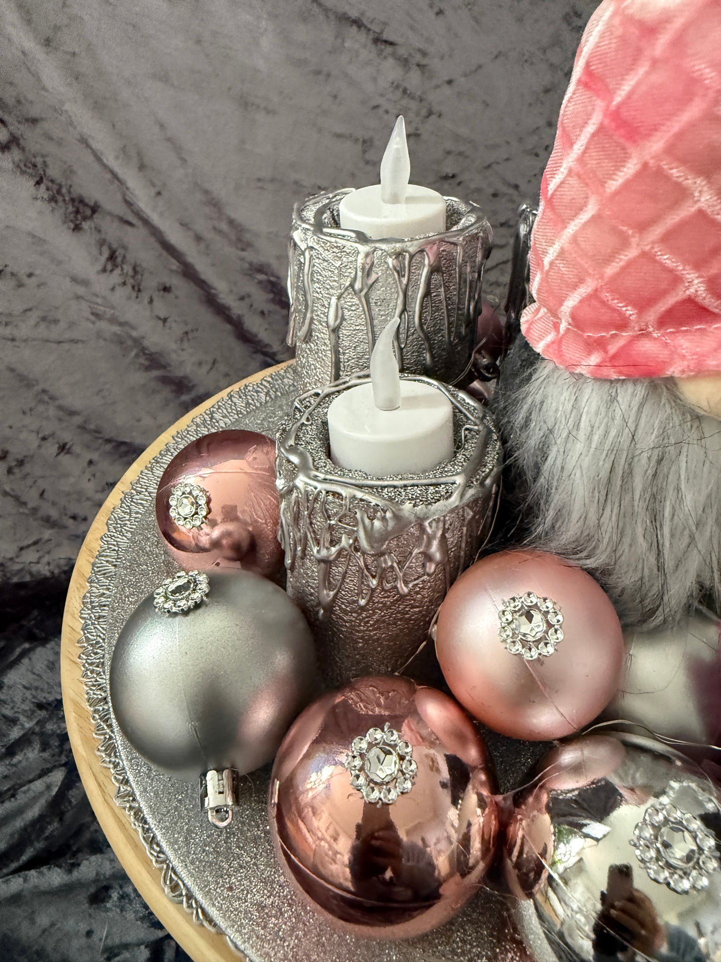 Adventskranz Wichtel rosa