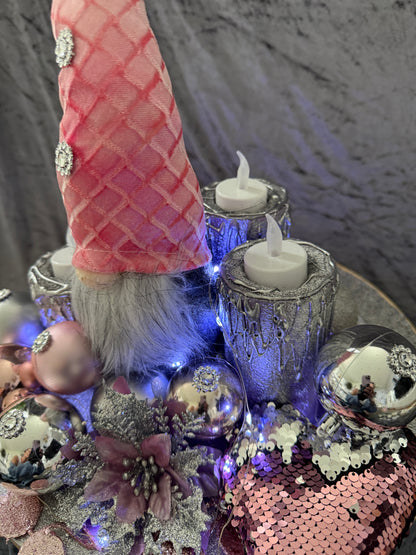 Adventskranz Wichtel rosa