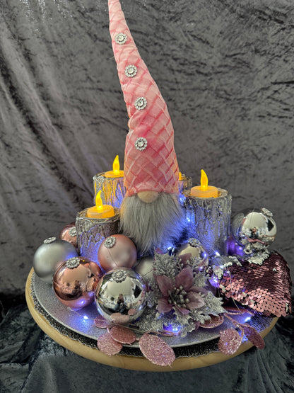 Adventskranz Wichtel rosa