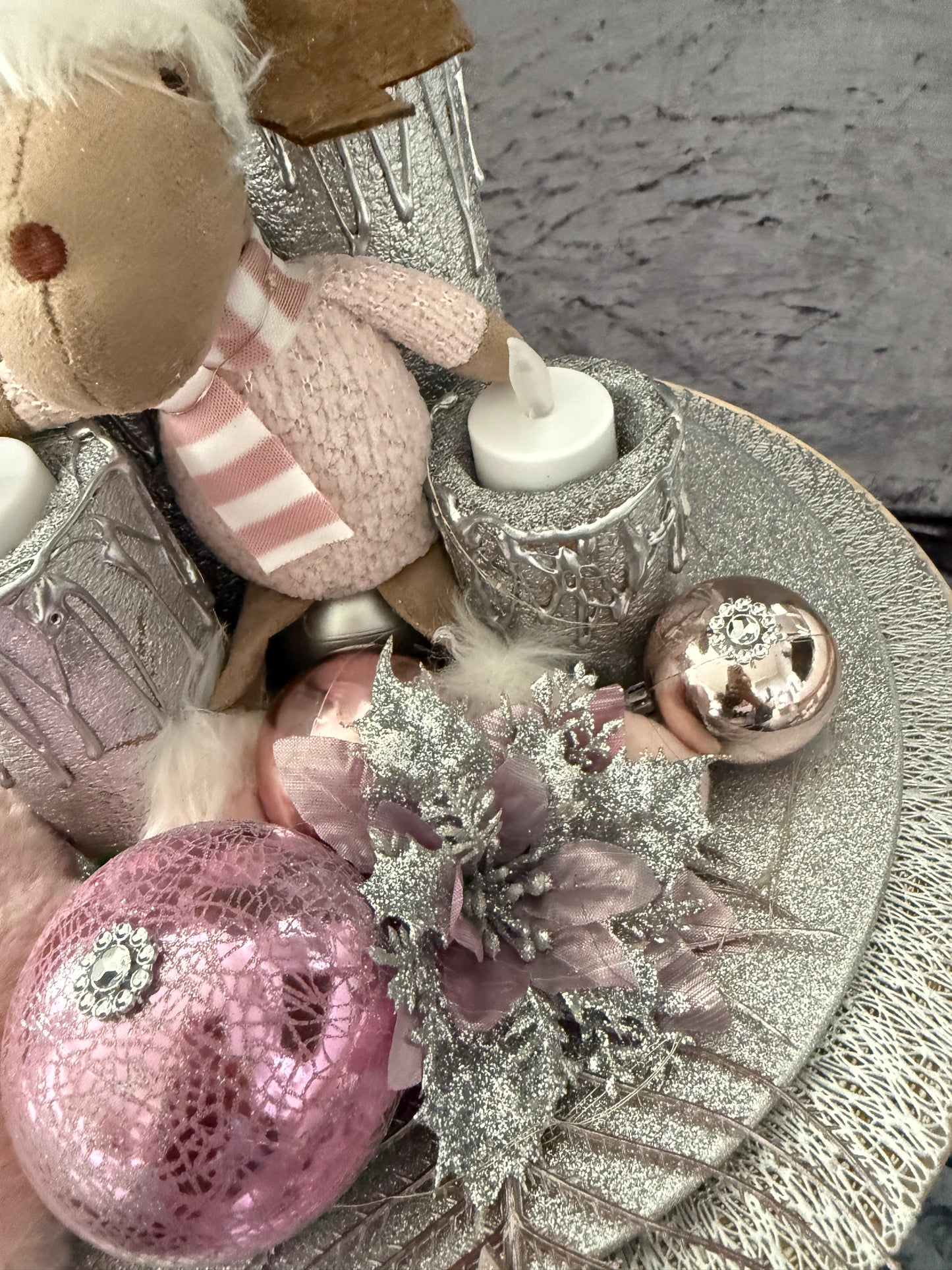 Adventskranz Elch rosa