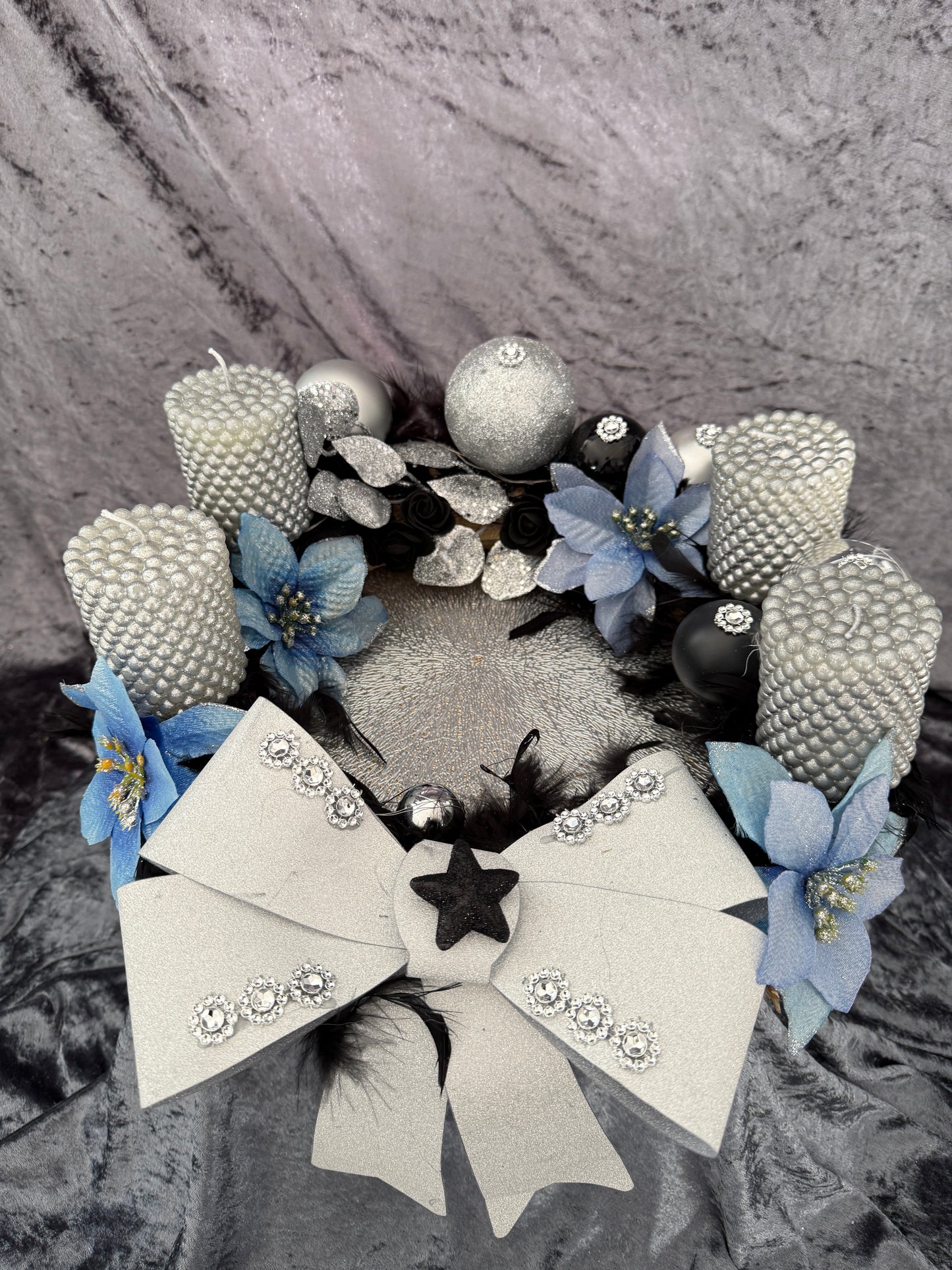 Adventskranz Federkranz blau silber