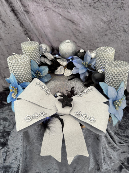 Adventskranz Federkranz blau silber