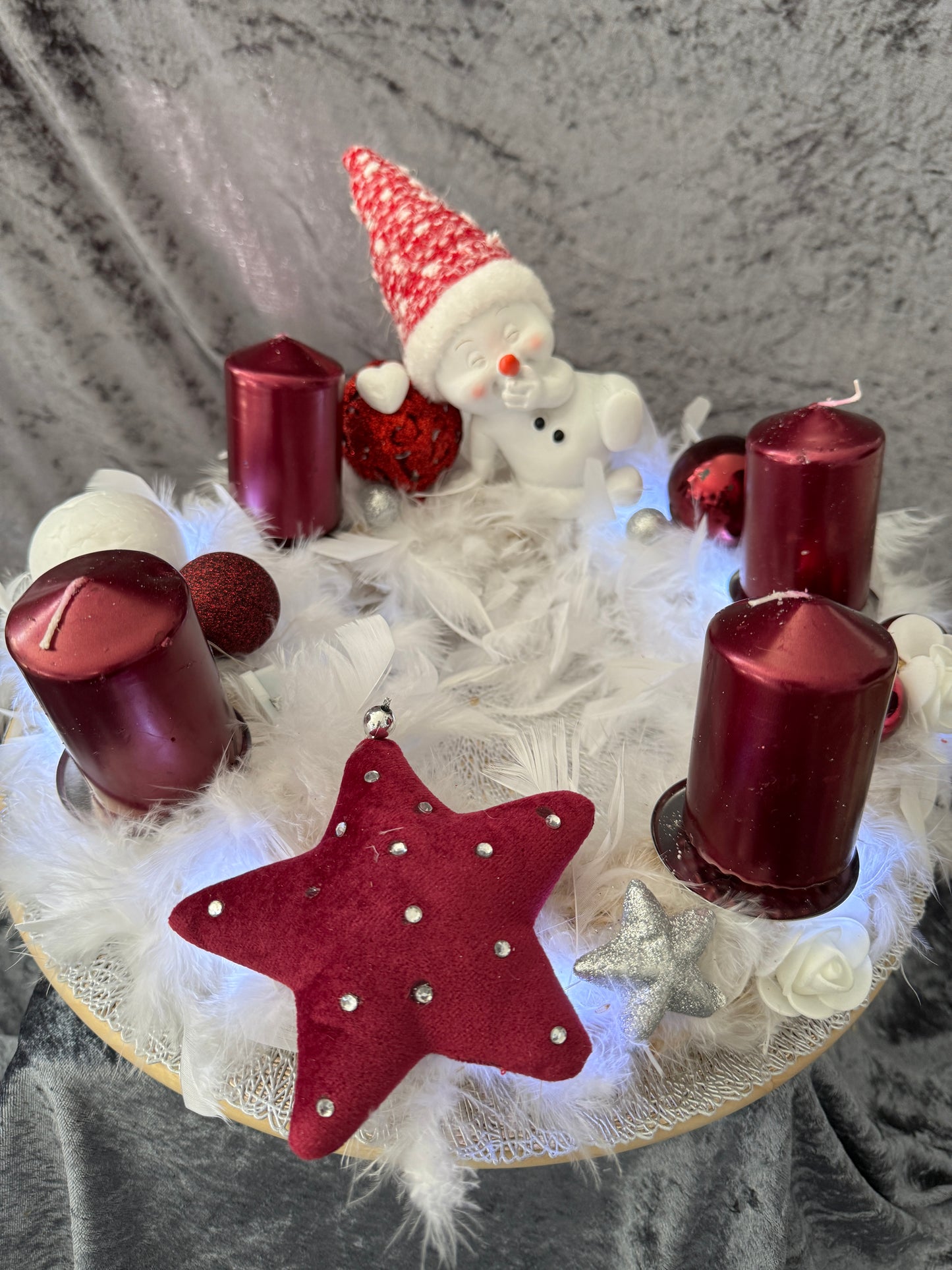 Adventskranz Federkranz rot weiß