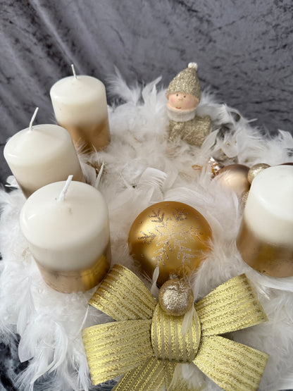 Adventskranz Federkranz weiß gold