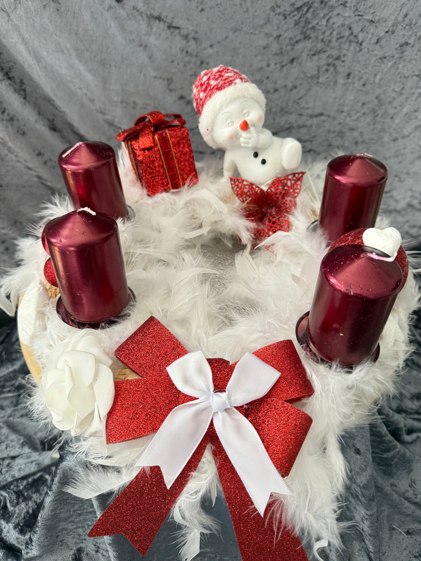 Adventskranz Federkranz rot weiß