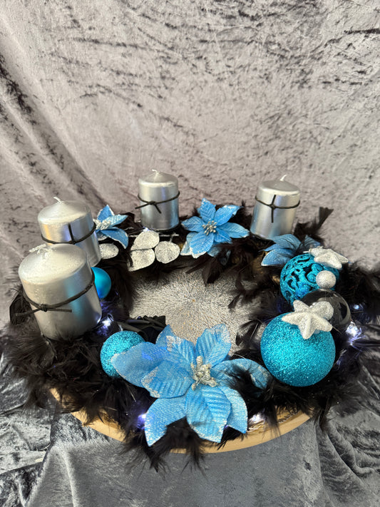 Adventskranz Federkranz schwarz blau