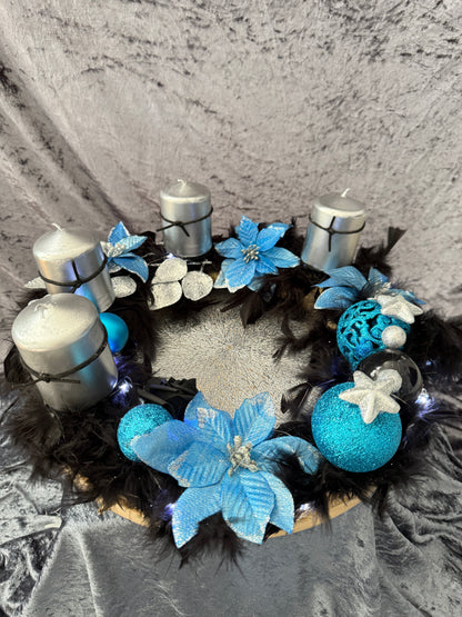 Adventskranz Federkranz schwarz blau