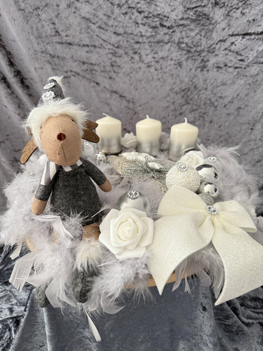 Adventskranz Federkranz grau weiß