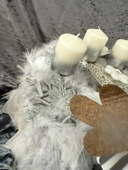 Adventskranz Federkranz grau weiß