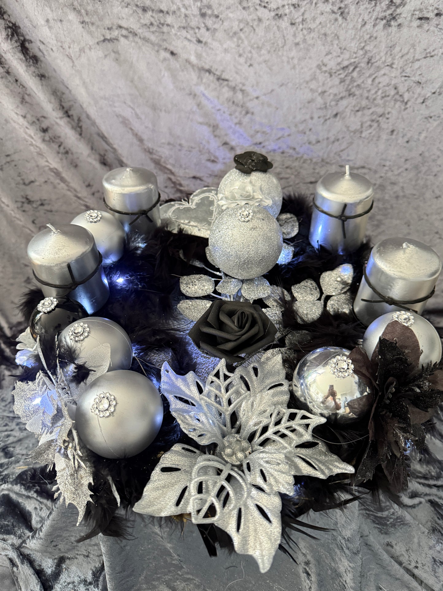 Adventskranz Federkranz schwarz silber