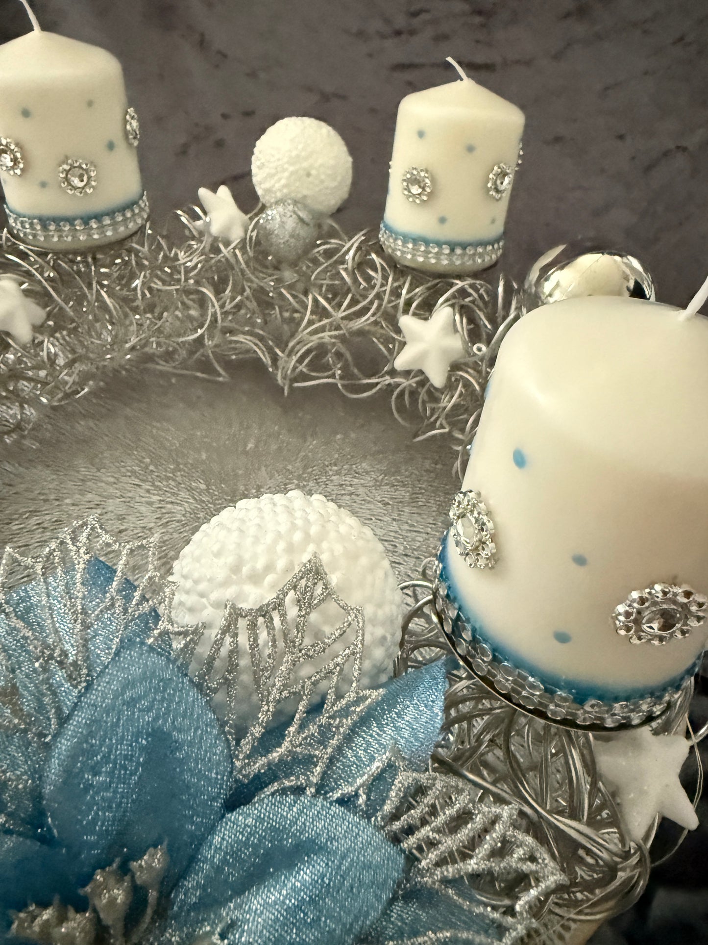 Adventskranz Alu Kranz silber blau