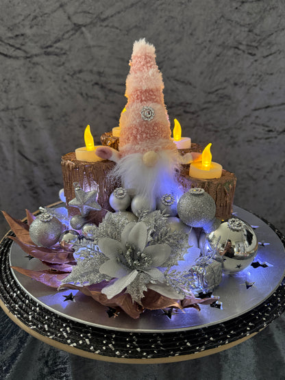 Adventskranz silber rosa Wichtel