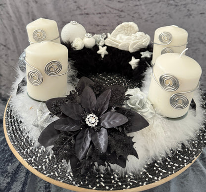 Adventskranz Federkranz weiß schwarz