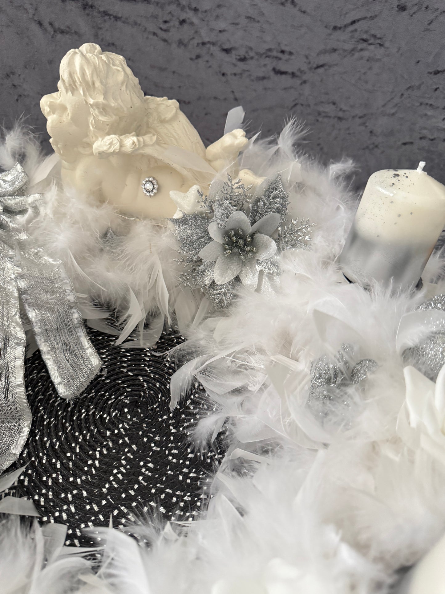 XXL Adventskranz Federkranz 65 cm weiß silber