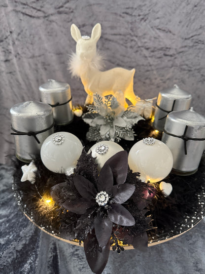 Adventskranz Federkranz schwarz weiß