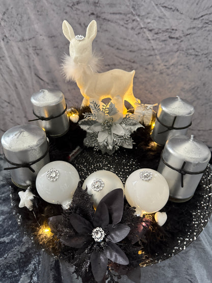 Adventskranz Federkranz schwarz weiß