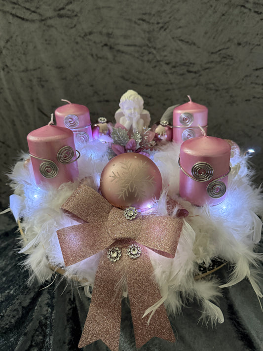 Adventskranz Federkranz weiß rosa