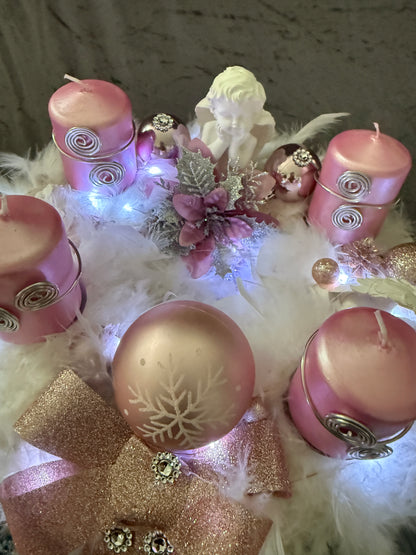 Adventskranz Federkranz weiß rosa