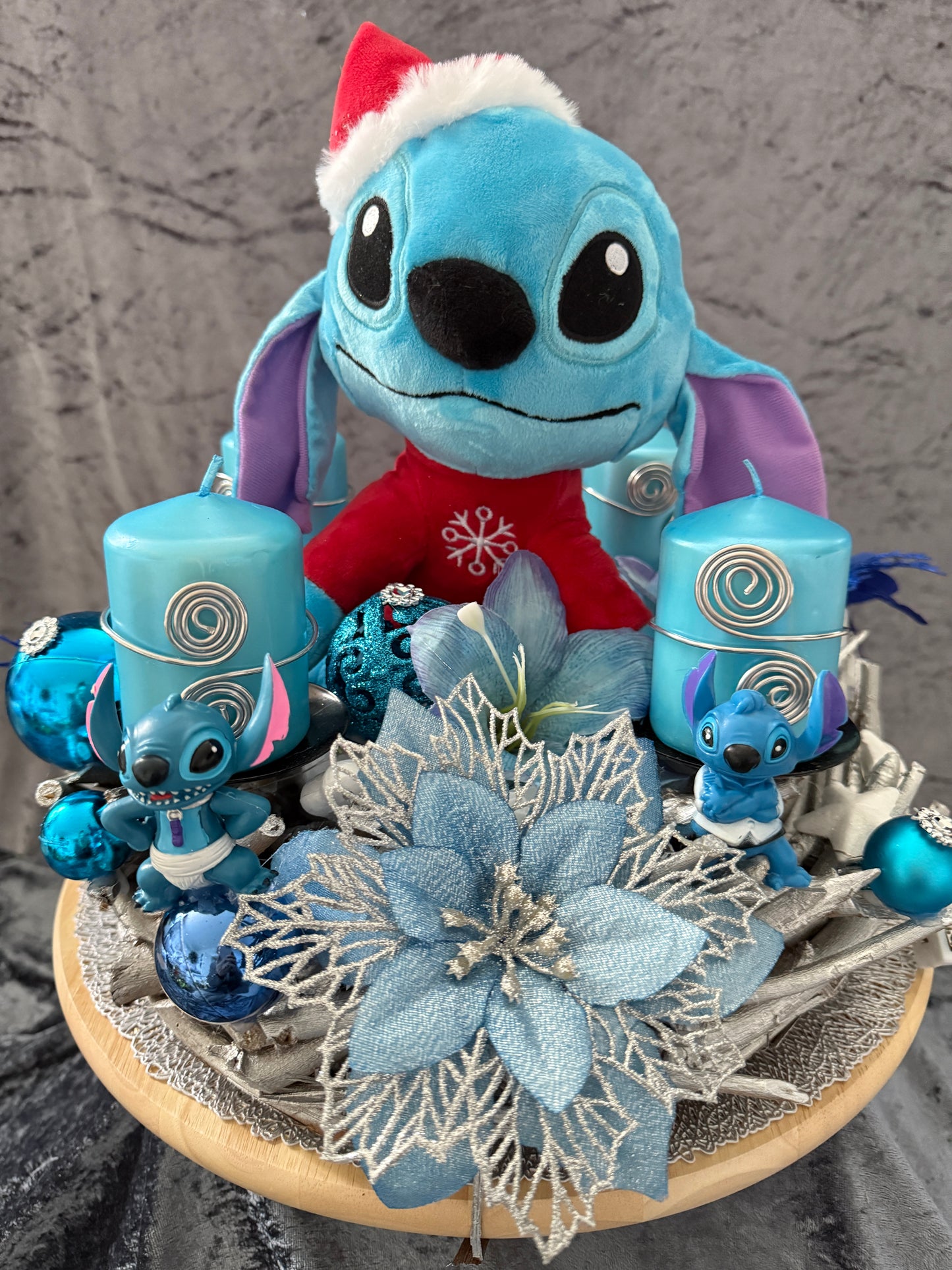 Adventskranz Holzkranz blau silber