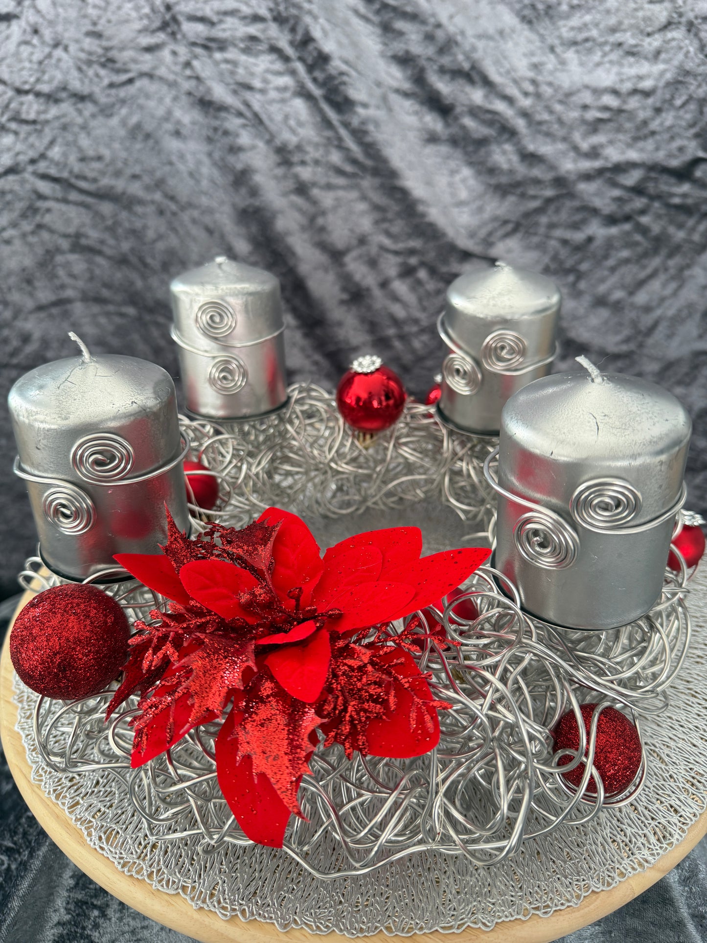 Adventskranz Alu Kranz silber rot