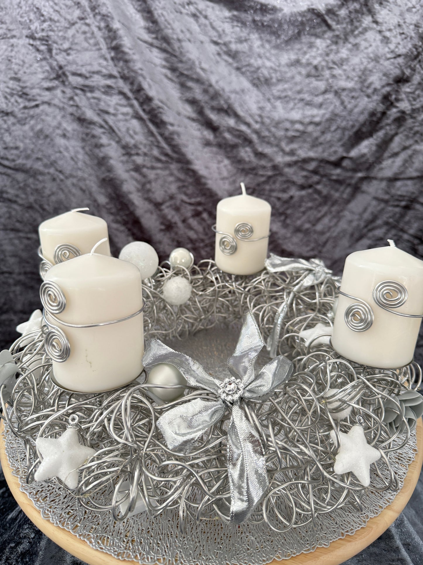 Adventskranz Alu Kranz silber weiß