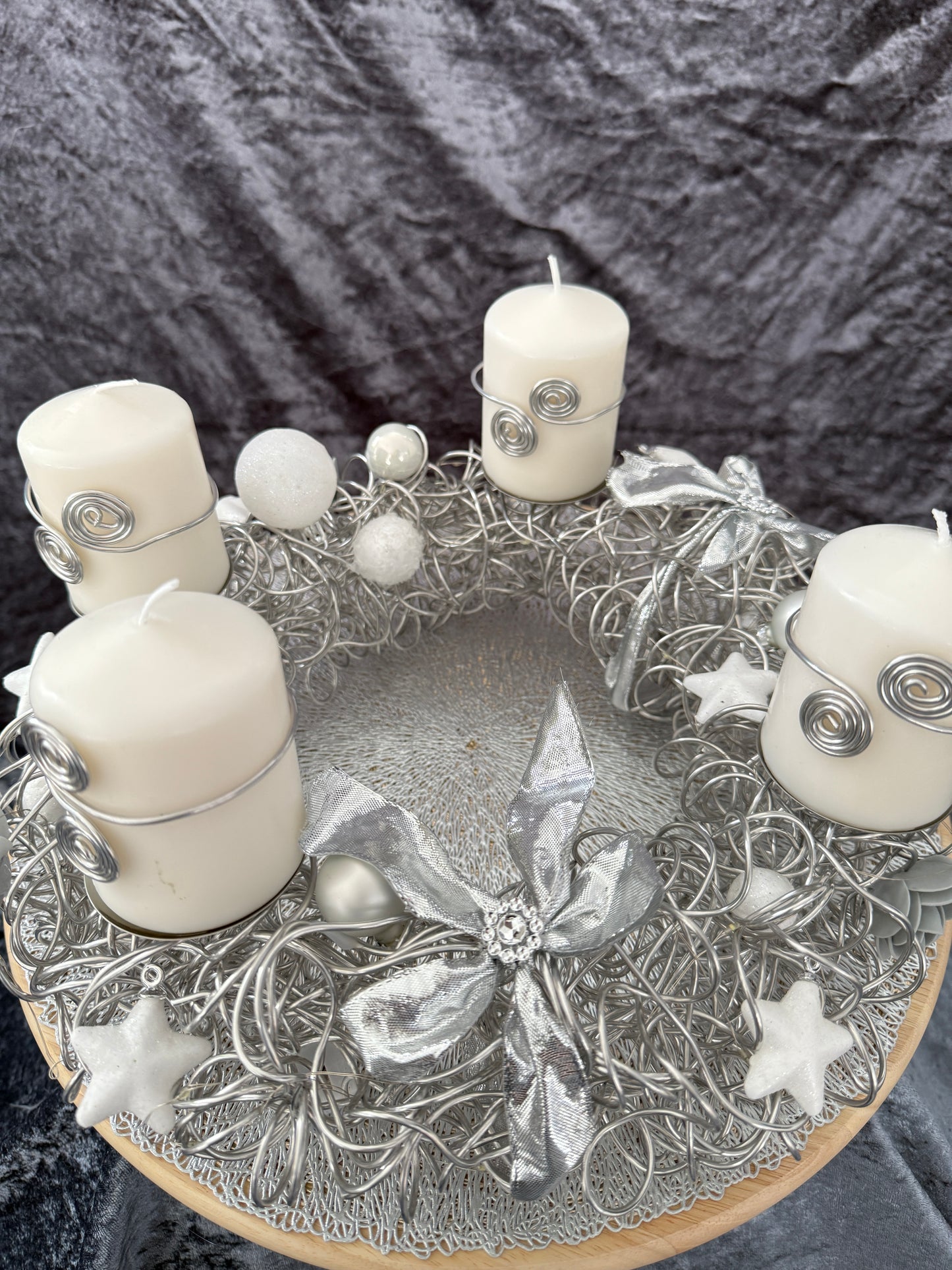 Adventskranz Alu Kranz silber weiß