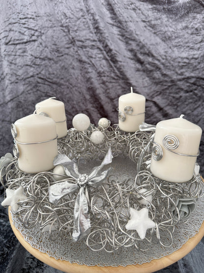 Adventskranz Alu Kranz silber weiß
