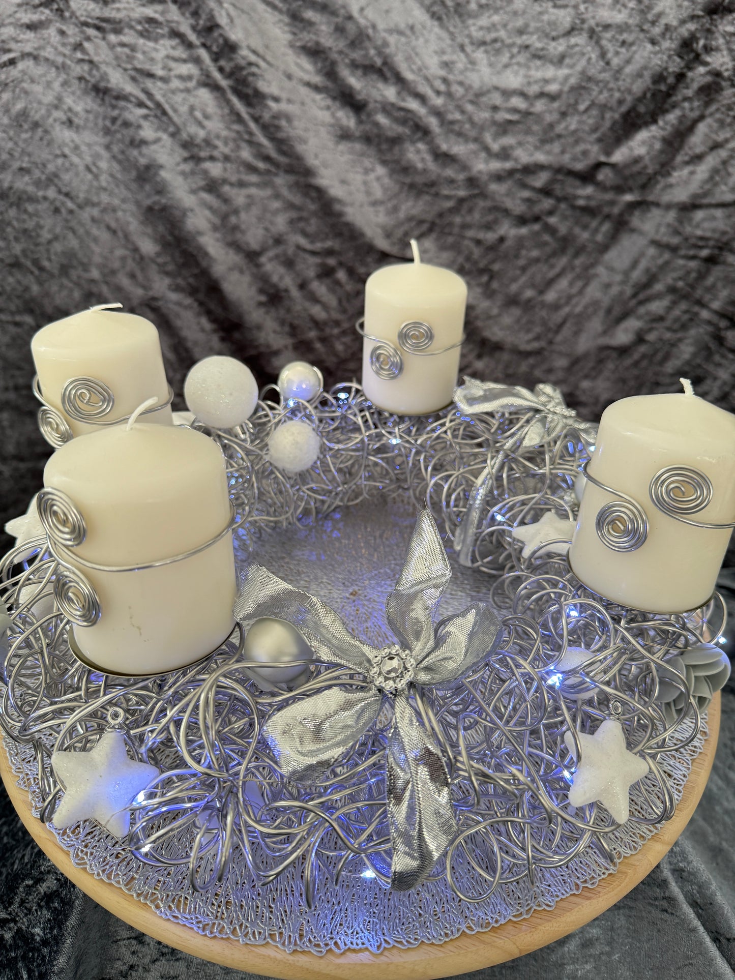 Adventskranz Alu Kranz silber weiß