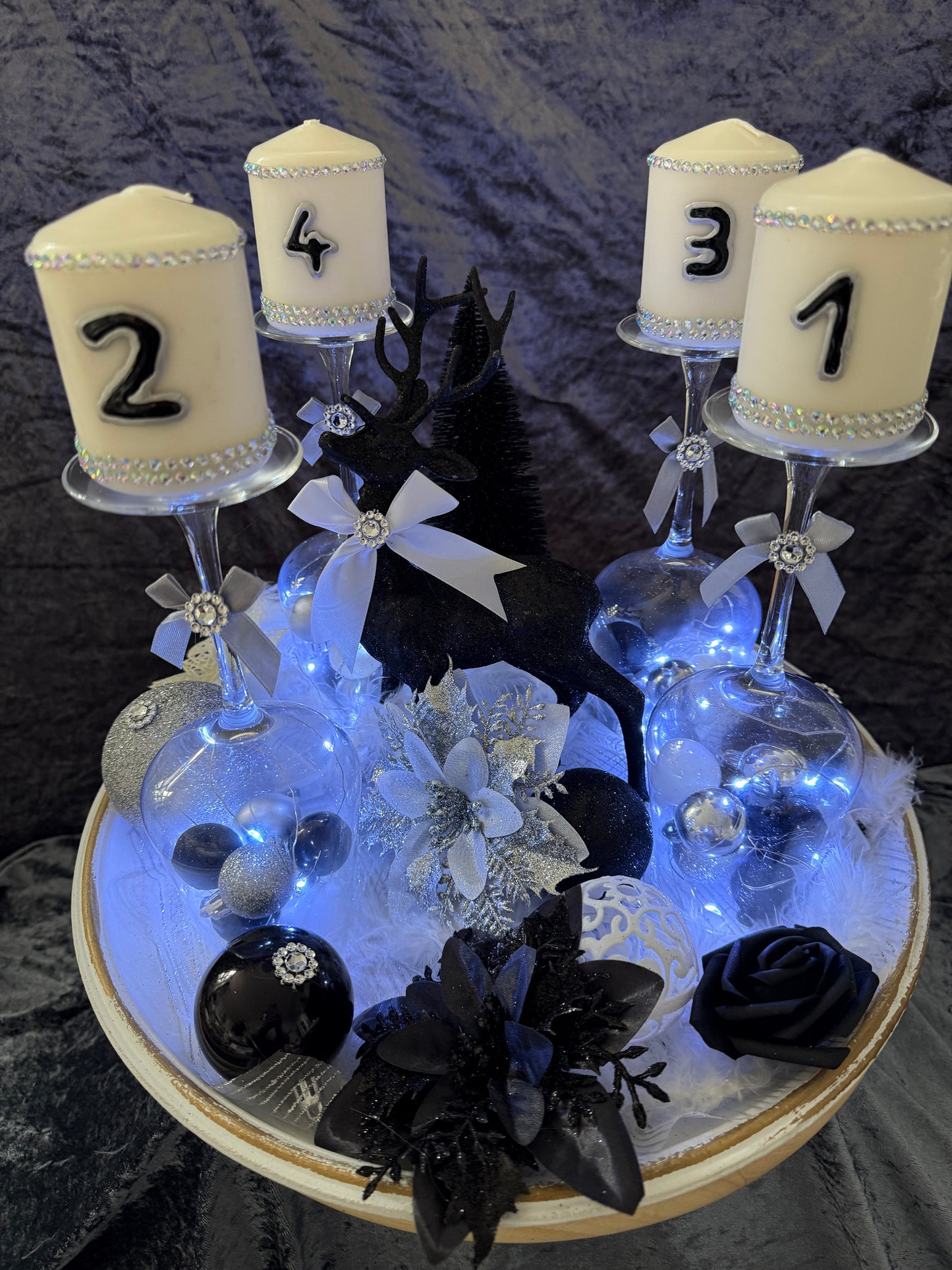 Adventskranz Gläser schwarz weiß