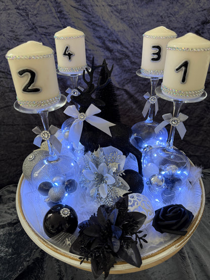 Adventskranz Gläser schwarz weiß
