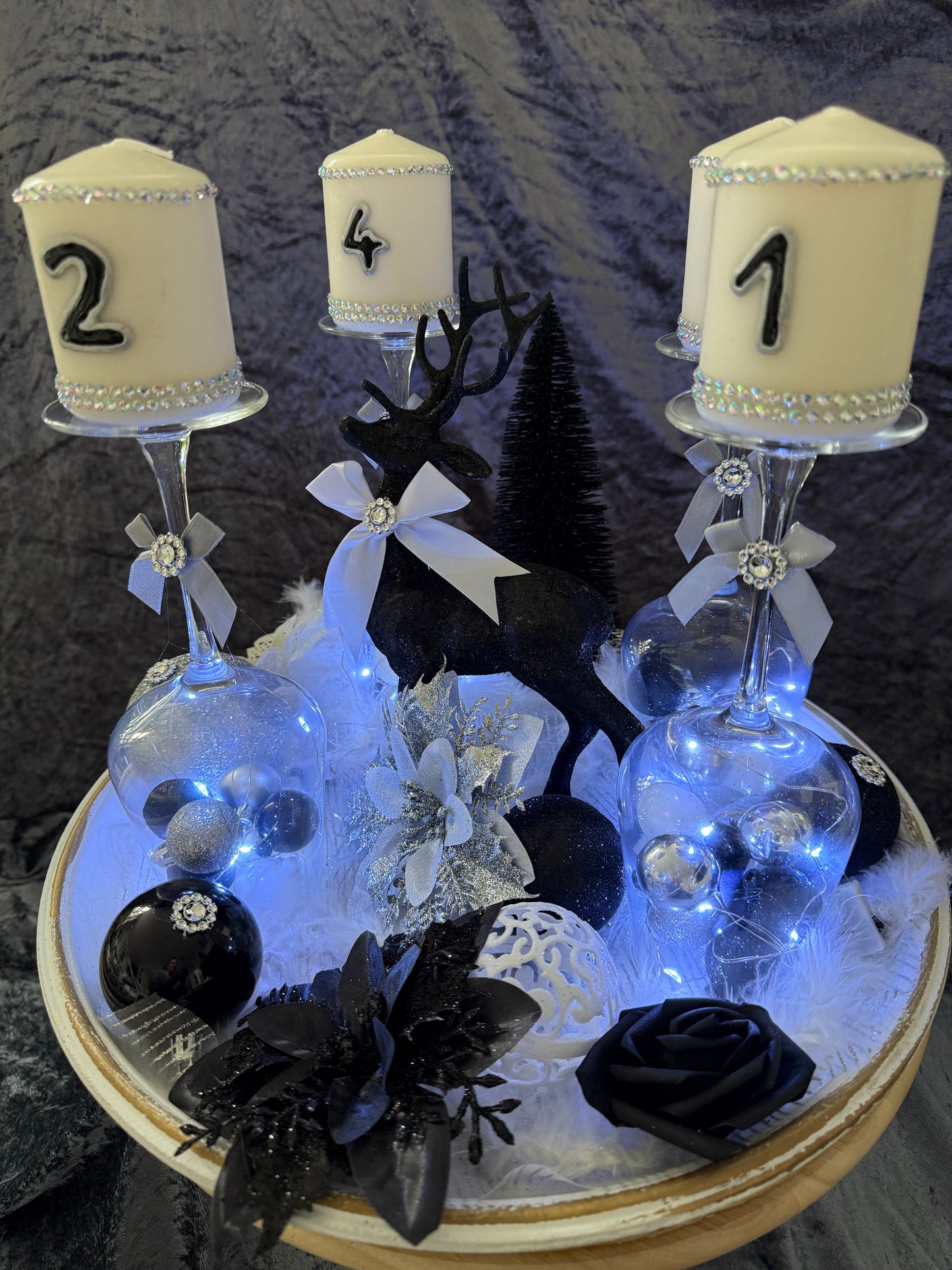 Adventskranz Gläser schwarz weiß