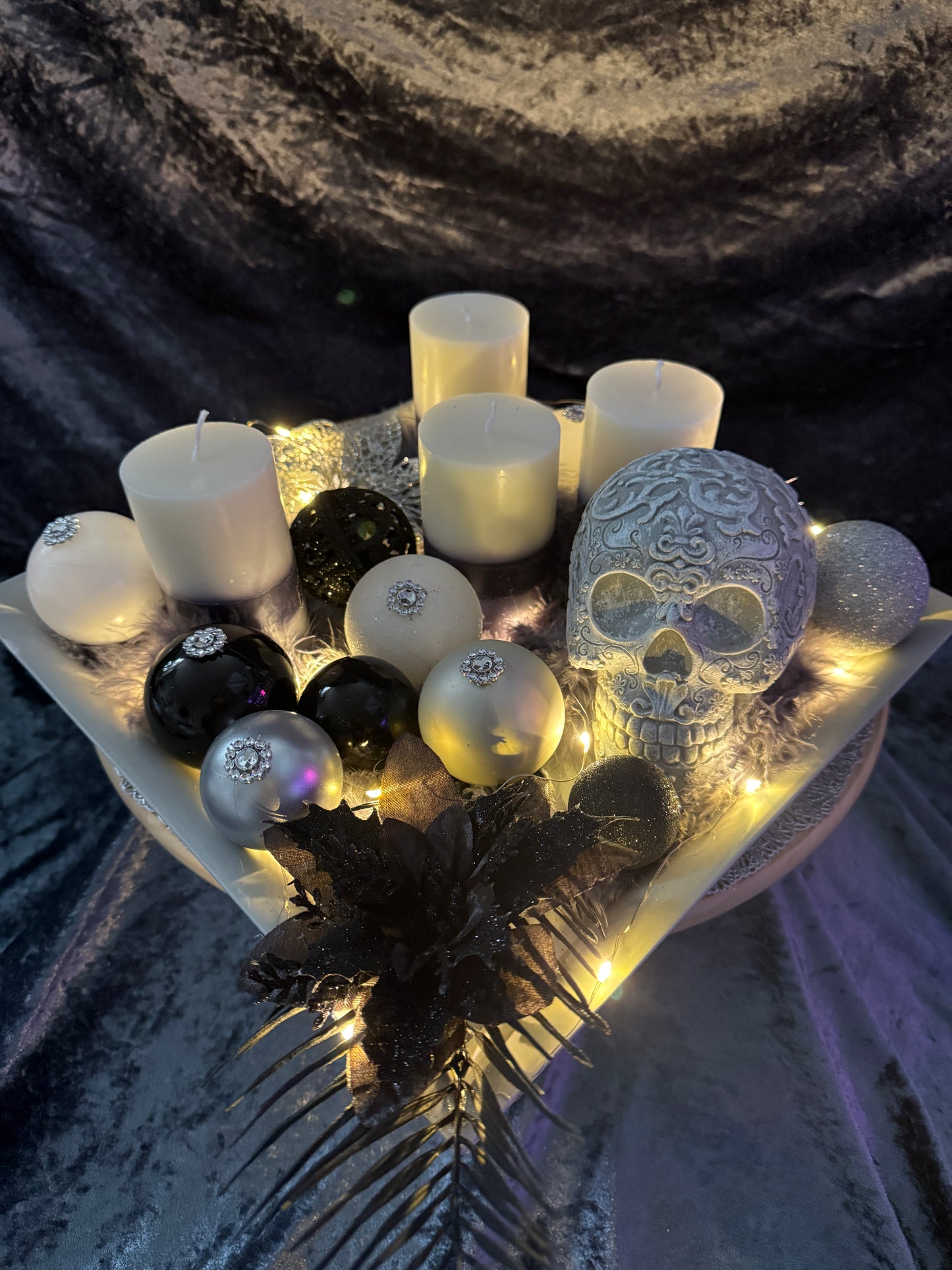 Adventskranz Totenkopf