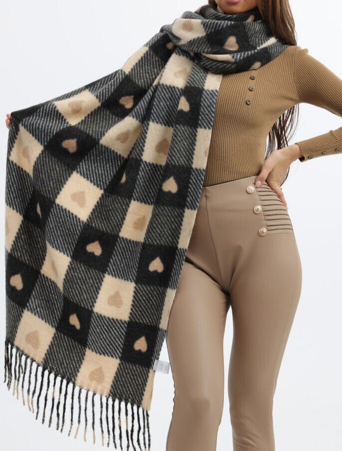 Riesiger Kuschel Schal Black Heart