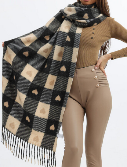 Riesiger Kuschel Schal Black Heart