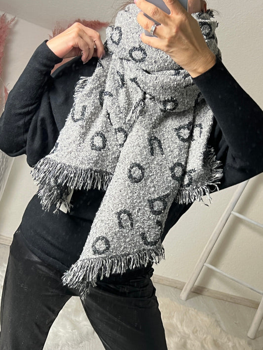 Riesiger Kuschel Wende Schal Wendy